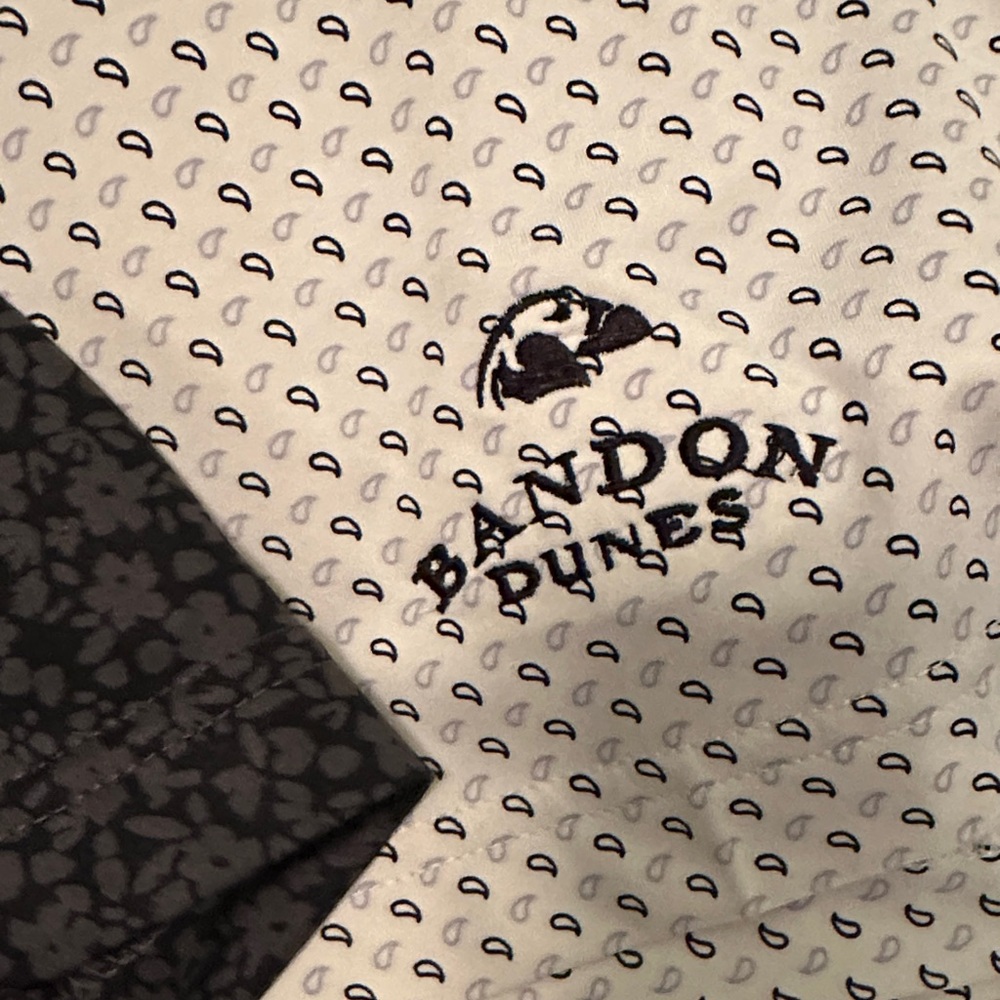 Men's XL Footjoy 6-shirt Bundle - various patterns and course logos on sleeve - Picture 11 of 11